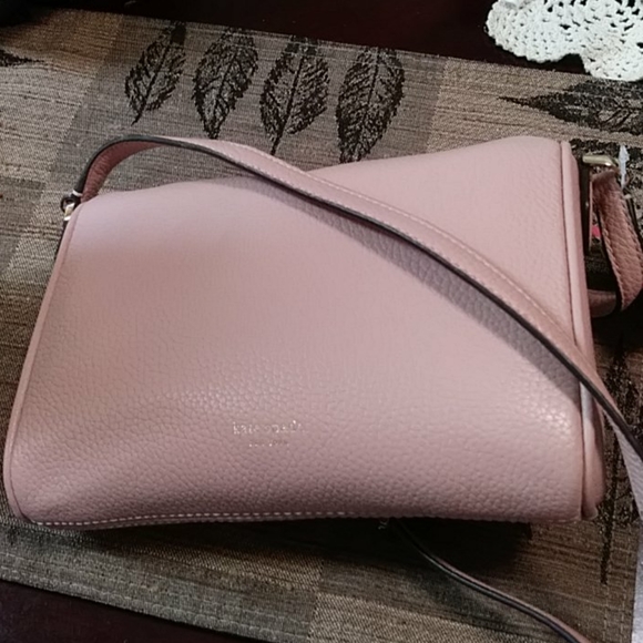 Kate Spade Crossbody - Picture 2 of 7